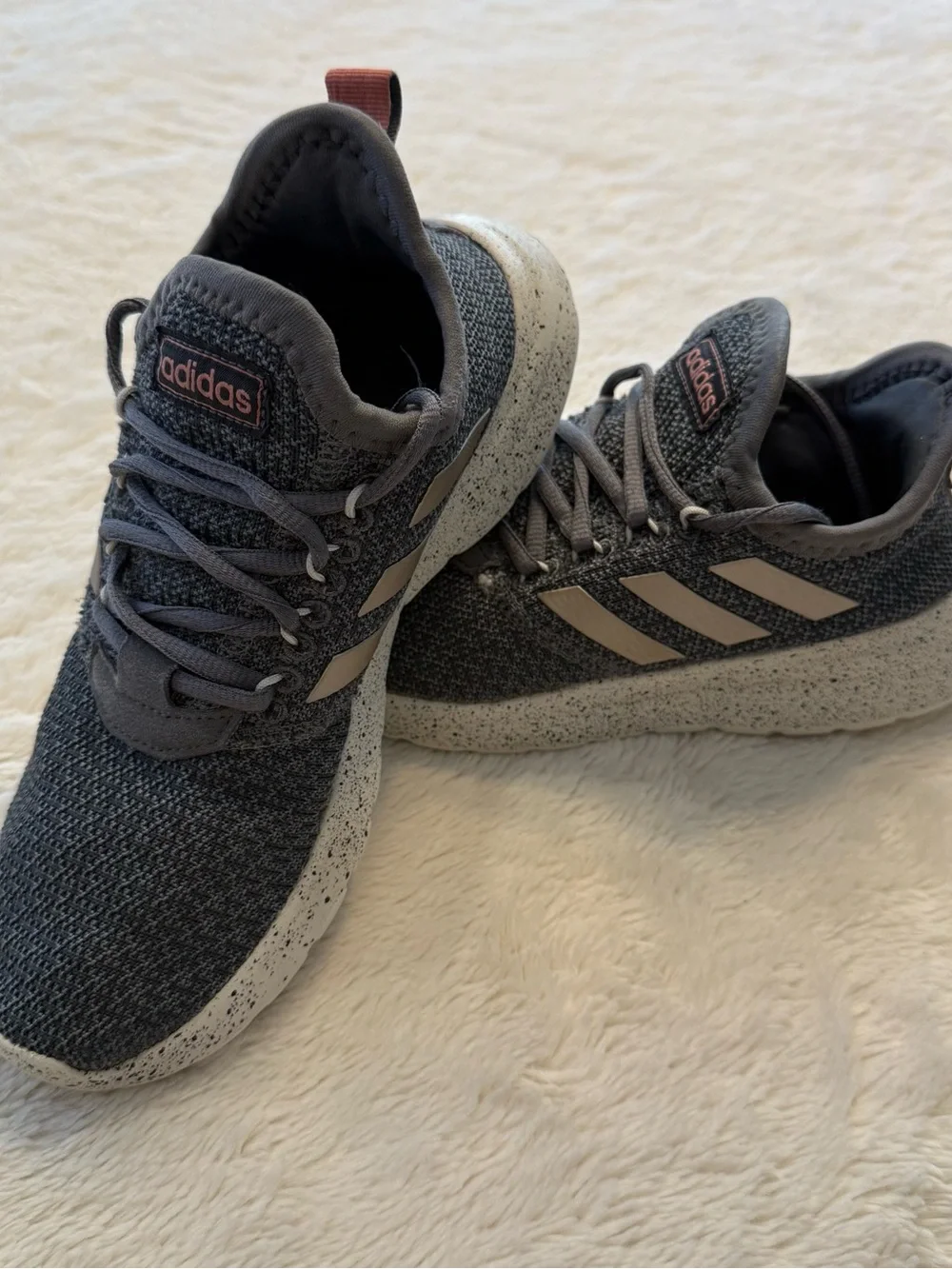Adidas light race runner RBN women’s Road Runners Sneakers 7.5